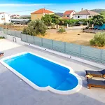 San Villa
